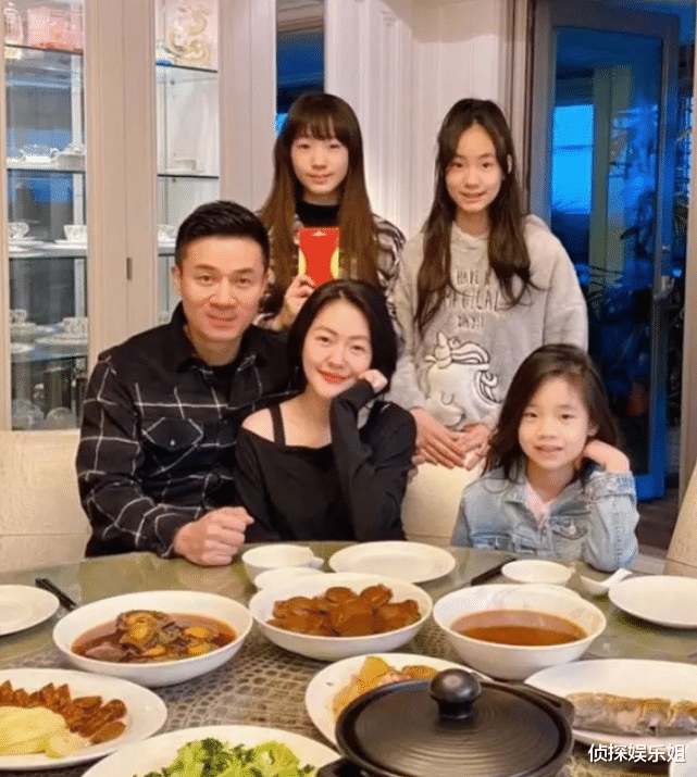 陈数|好扎心！小S为女儿做咖喱饭，要许老三唱《世上只有妈妈好》被拒