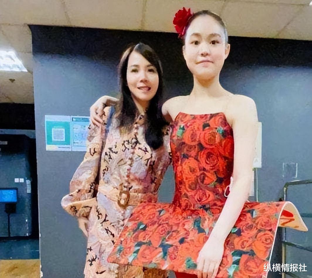 刘銮雄|19岁女孩对刘銮雄表达思念之情，他却冷漠对待，极端性格展露无遗