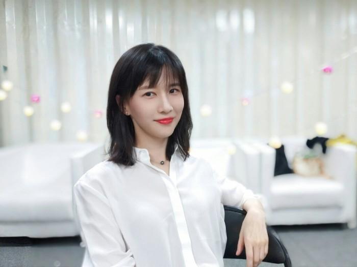 徐峥|不领证,分房睡,吃喝拉撒全AA,这样的婚姻,他们图的啥?