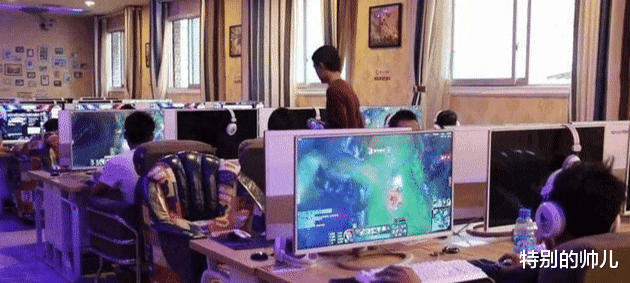 显示器|用电脑的人越来越少了，为什么电脑反而越卖越贵了？