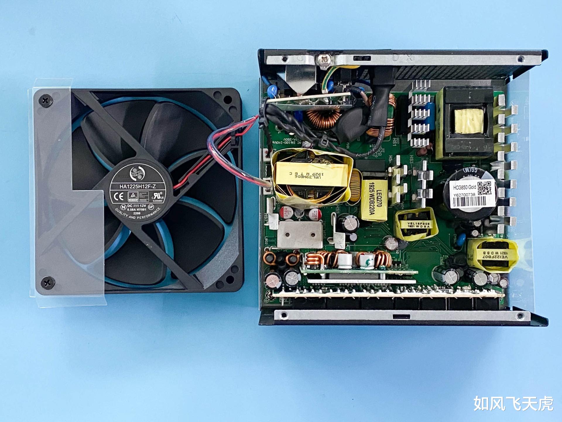 冬奥_北京冬奥|打造清爽桌面,尝试组装全白色幻彩小机箱,既简单也不简单