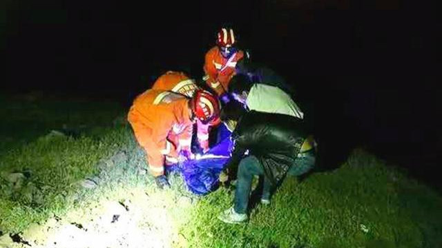 湖南益阳，一男子深夜来到水库偷钓，在被发现逃跑过程中摔致十级伤残