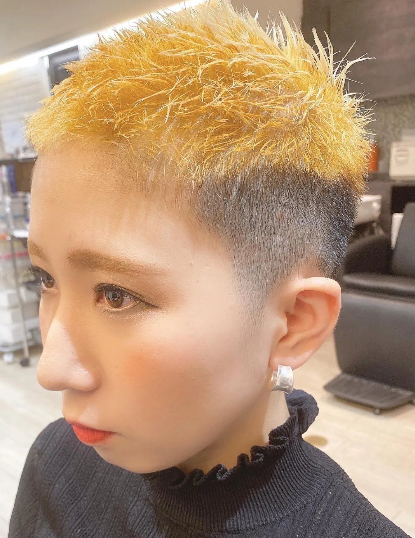 穿衣搭配 女发别再瞎剪了，看看当下最火发型17款，潮流还时尚