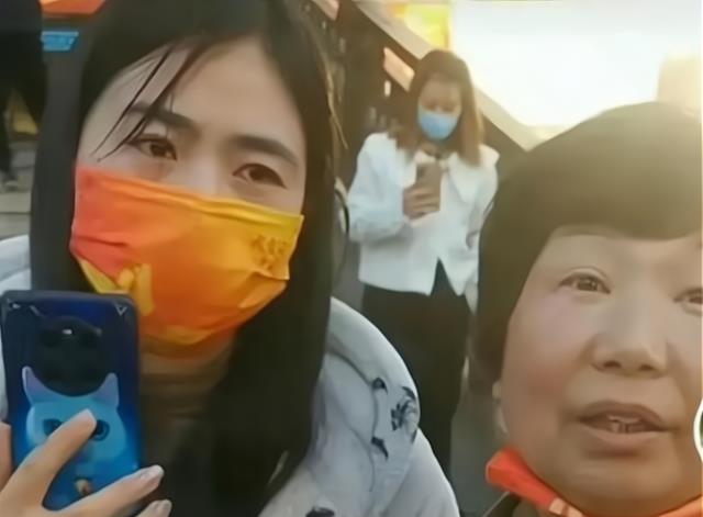 带货|老杜舍弃堂姐选择堂嫂?往日的情谊烟消云散,网友:四千元惹的祸