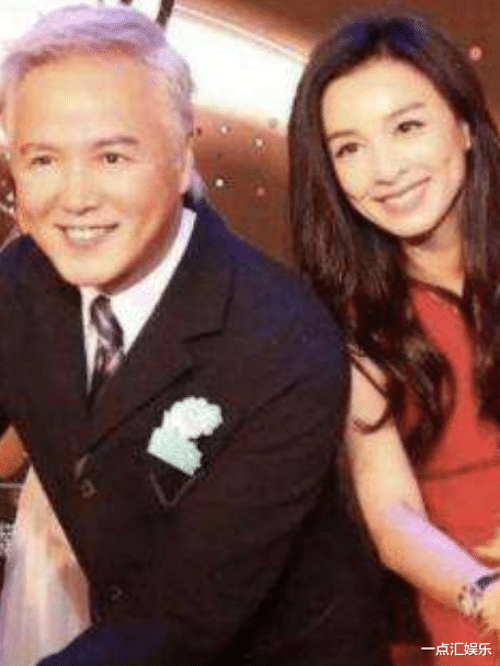 春晚|张庭全身而退再次营业？林瑞阳卖抗衰产品，面容慈祥涂口红