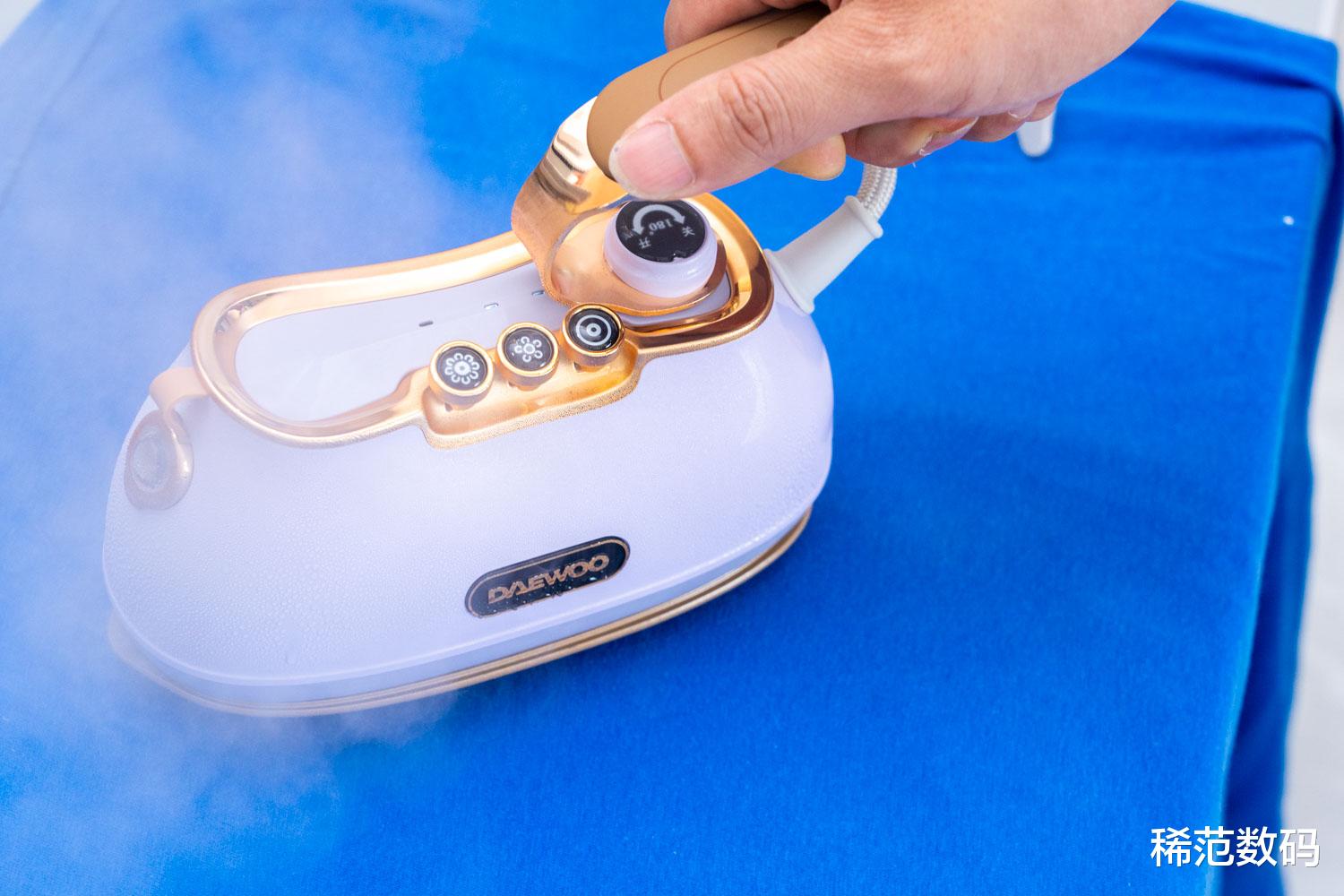 大宇小星斗熨烫机评测:居家必备好工具,旧衣新穿的“法宝”