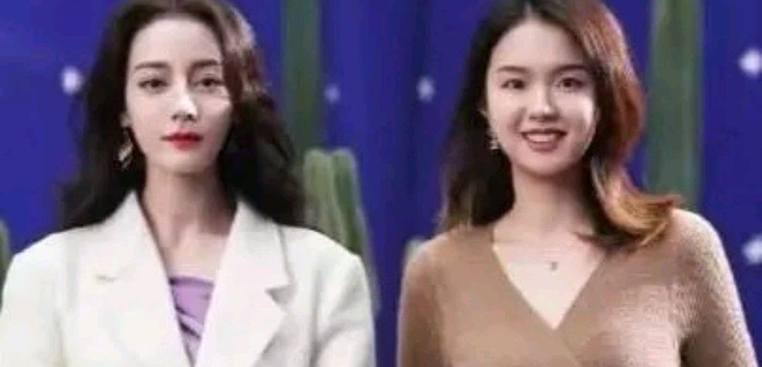 赵丽颖|与迪丽热巴合影的两位素人,被网友夸赞适合出道,真的好看?