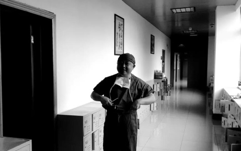 肺癌|治癌二十多年,肺癌医生查出肺癌,他的忠告,值得反思