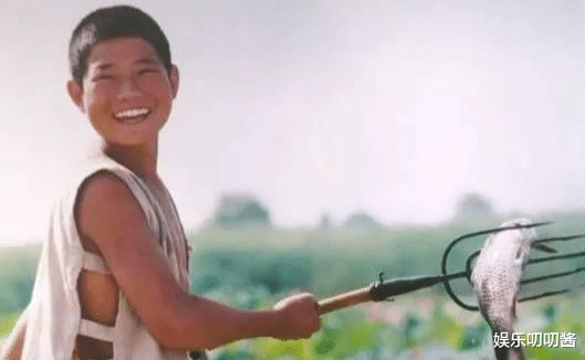 谢孟伟|嘎子哥自曝投6亿当导演，称10位明星抢男一，网友：假酒喝多了？