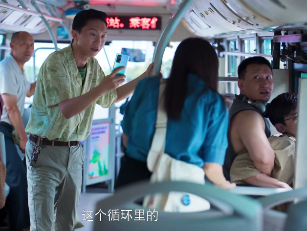 正午阳光|仅播6集拿下热度第一,豆瓣清一色好评,正午阳光又甩出一王炸剧