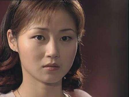 万绮雯|她是“香港第一美腿”，甄子丹为她抛妻弃子，如今50岁再度复出