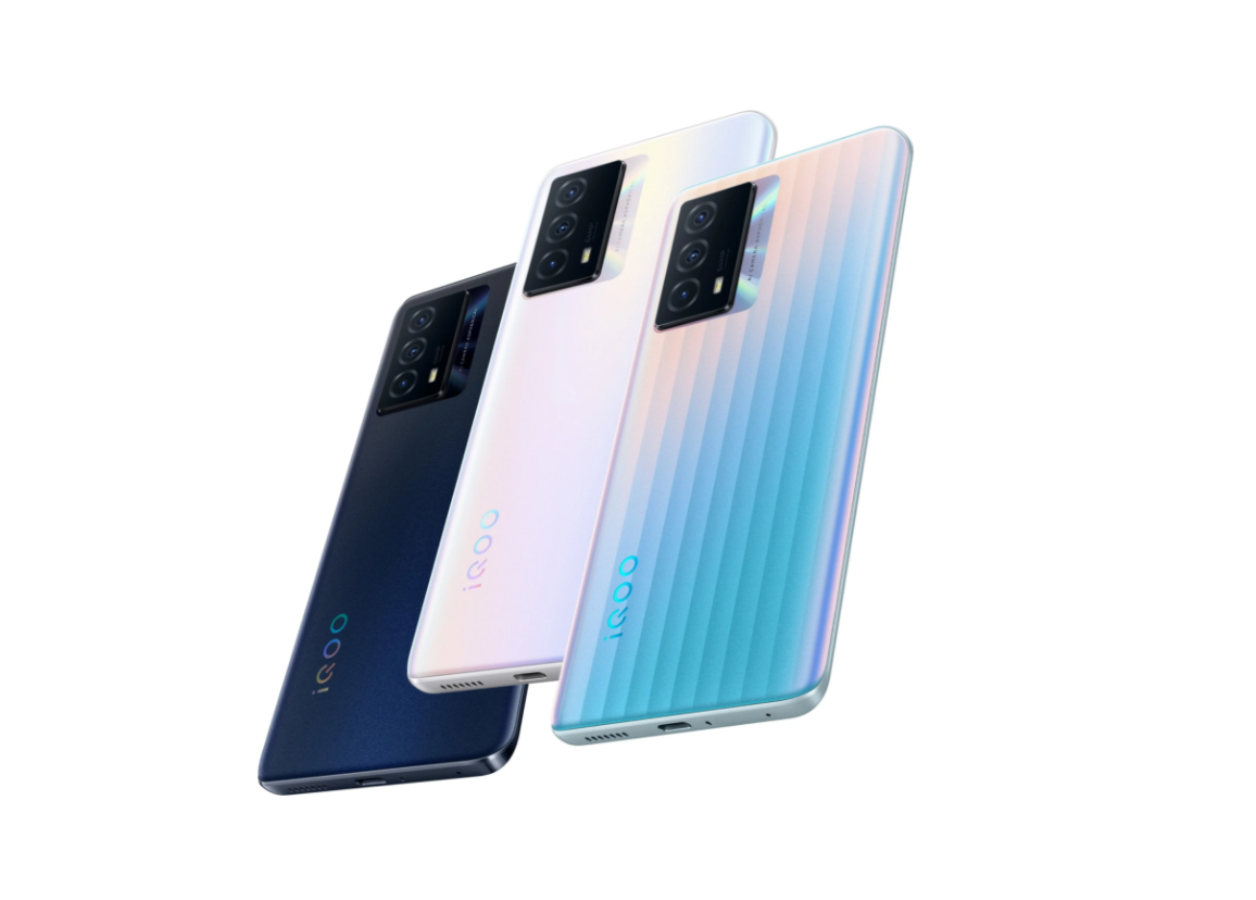 iqoo|骁龙778G+120Hz原色屏，有着电竞基因的它，还值得购买吗？