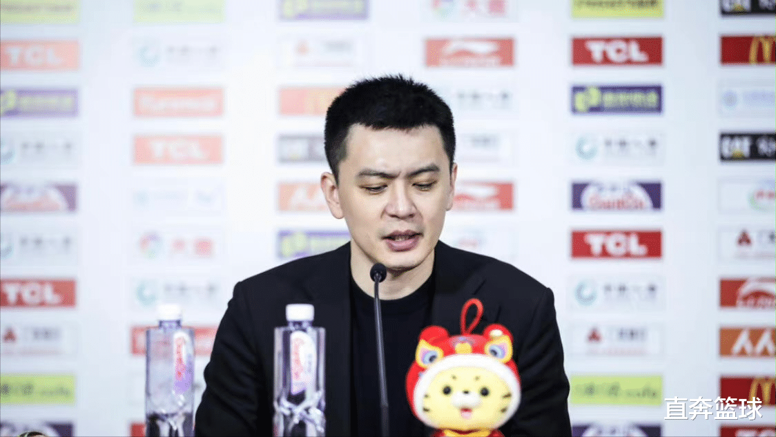 辽宁男篮|李洪庆还有惊喜？杨鸣摊牌回应辽篮第三外援，杜锋这次算错了
