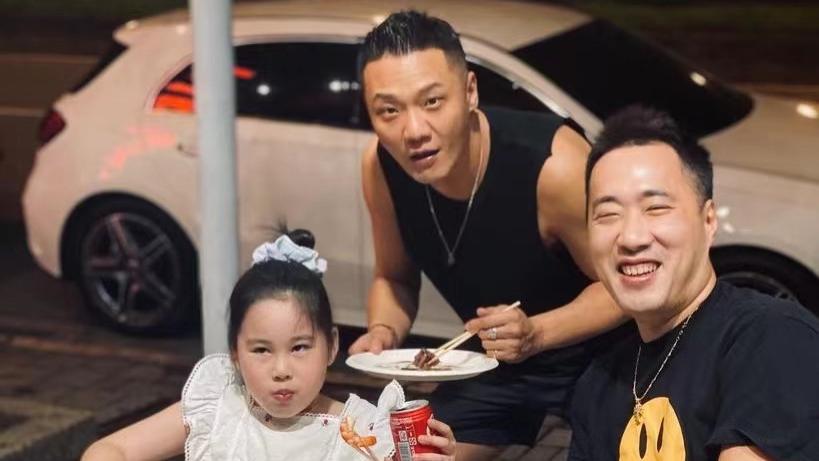 余天|余天仍深陷丧女伤痛，余祥铨晒家人聚餐照，中秋节余苑绮永远缺席