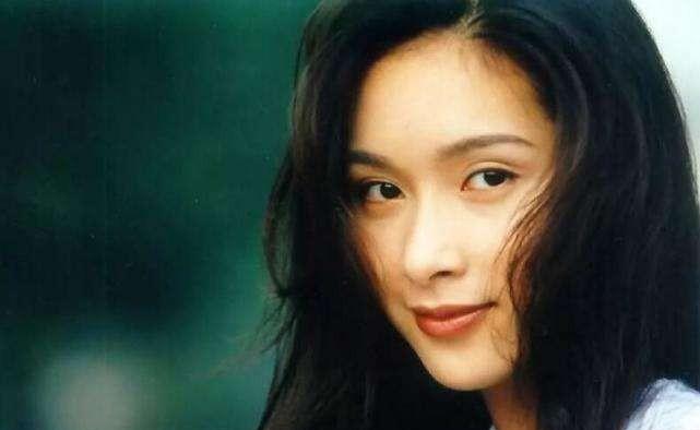 杨恭如|“最美亚姐”杨恭如的瓜！何止被掌掴那么简单