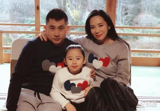 郭羡妮|郭羡妮：混血港姐嫁河南农村，“倒贴”丈夫3套房，将公婆当孩子宠