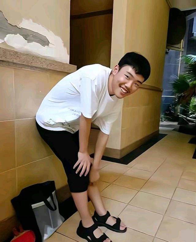 胡鑫宇失踪新进展,但不是好消息!光头老师备受关注