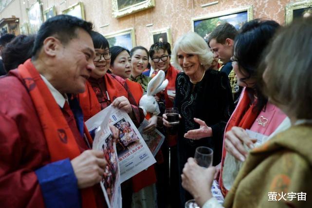 吴孟达|卡米拉与安妮公主罕见合体现身，英媒：关系破冰，从情敌变朋友