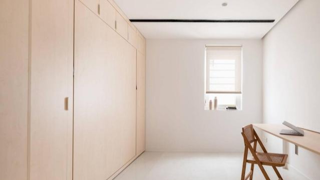 不服不行!45㎡的房子,她靠2面活动墙,直接摇身一变成两室一厅