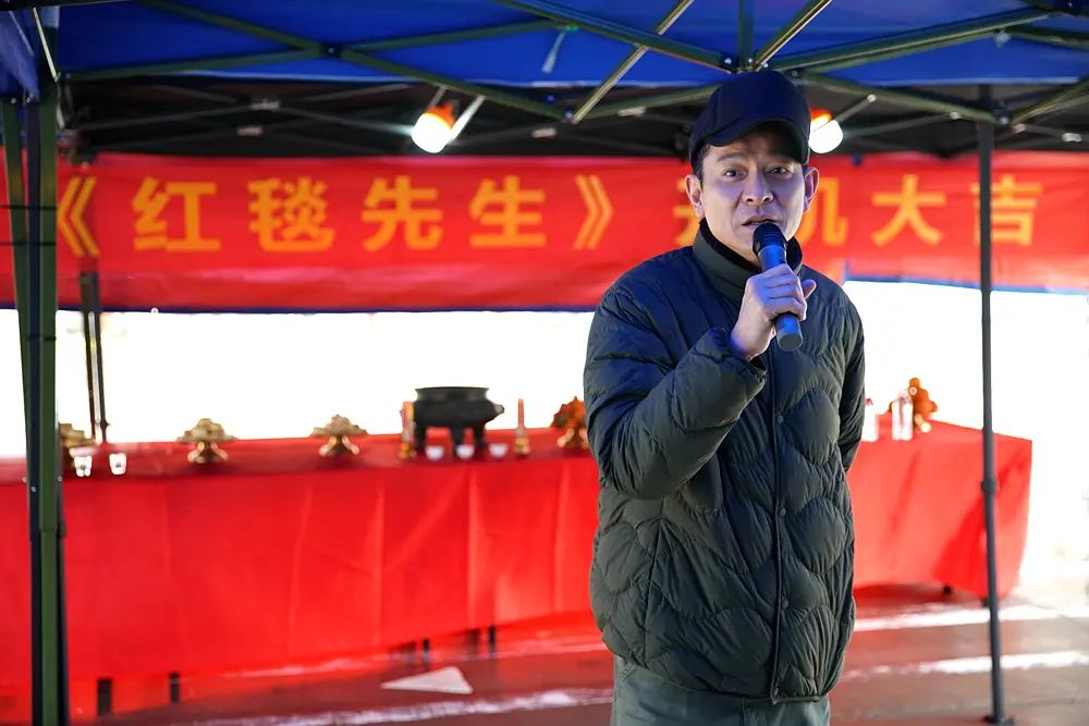 刘德华|《流浪地球2》打底,华仔六部待映大片,票房或可突破两百亿