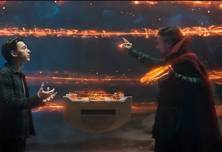 奇异博士|电影《蜘蛛侠：英雄无归》，彼得身份曝光，前往寻求奇异博士帮助