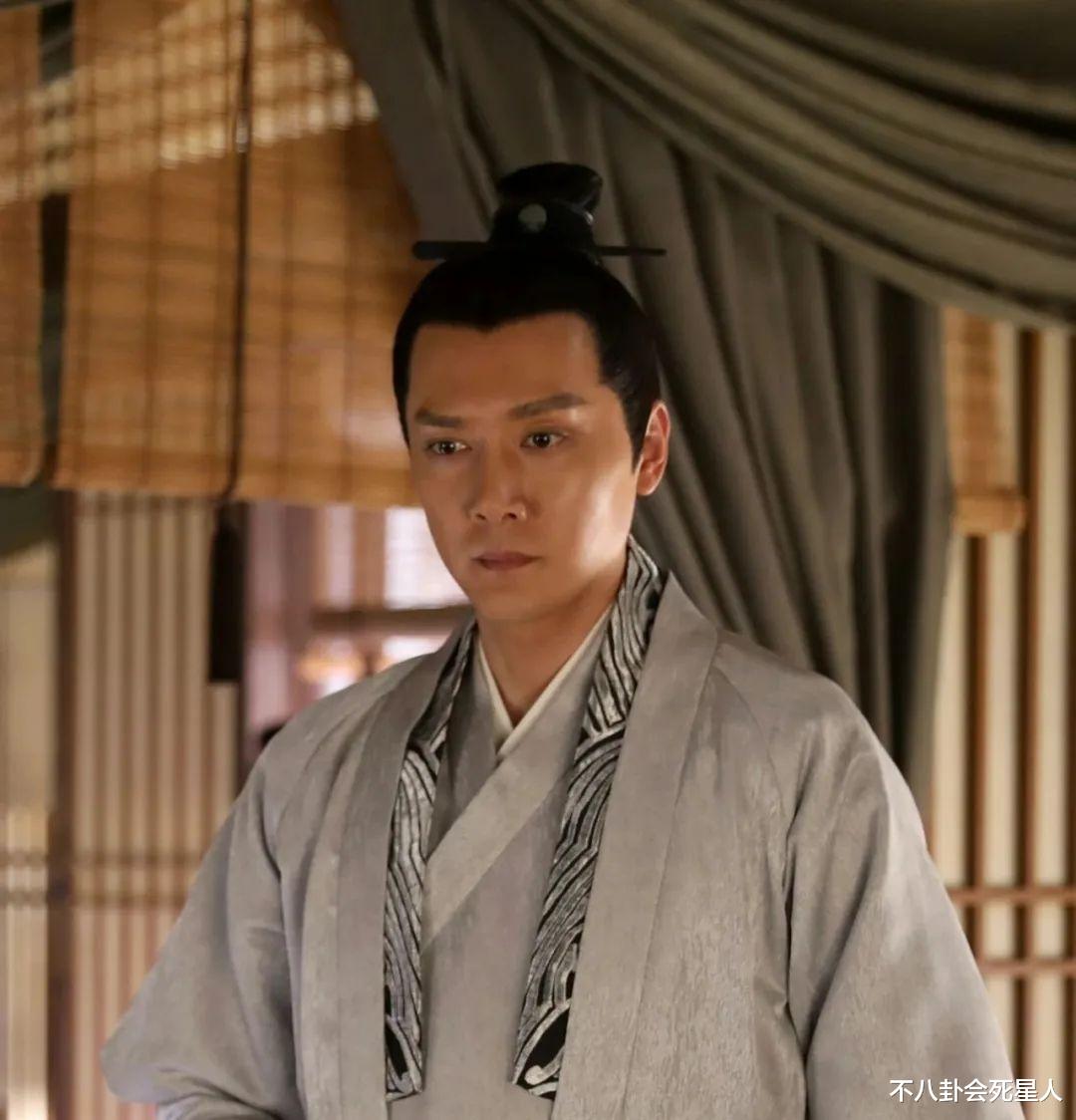 冯绍峰|从冯绍峰身上,我看到了中年男星“放纵”自己的“悲哀”