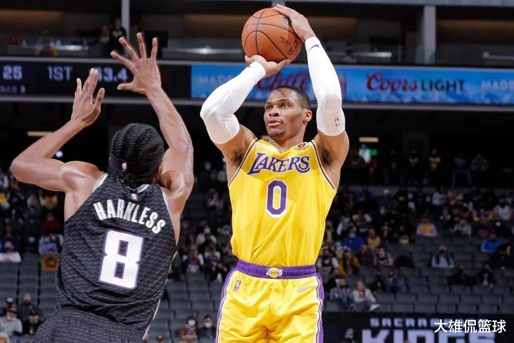 字母哥|NBA现役最受欢迎五人组和最令人讨厌五人组进行对决，哪组最强