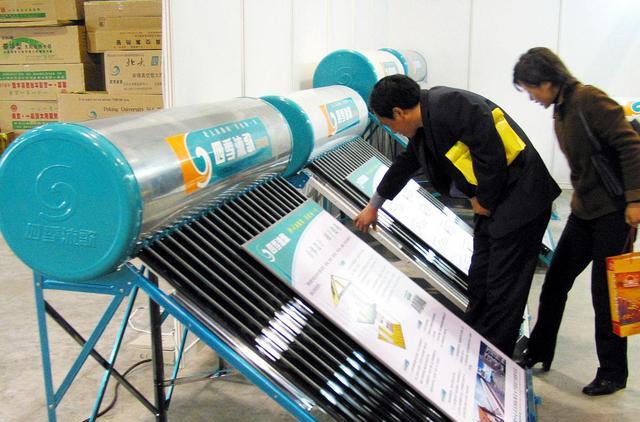 太阳能热水器|曾月销63万台,价格下跌66%却无人问津,太阳能热水器为何不火了