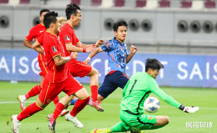 中国足球|一针见血！韩国名帅指出中国足球两大问题：体能太差+节奏太慢