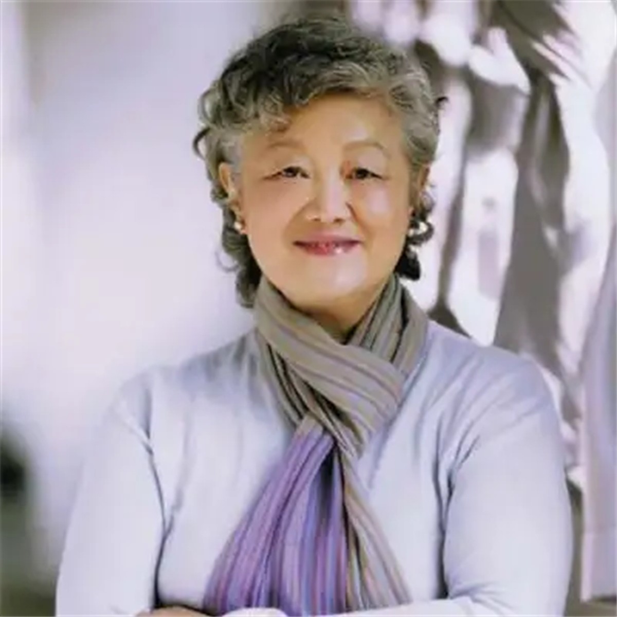 乔冠华|章含之去世前,为何托护士转告女儿:不要把我和乔冠华葬在一起