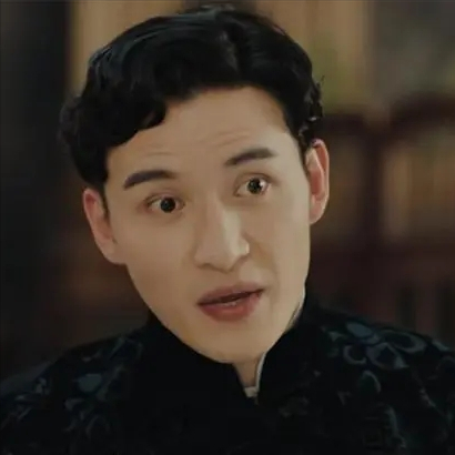 三姐妹|《传家》易家三姐妹真狠，毒死易书业，烧死易寄德，嘣断鹰司的腿