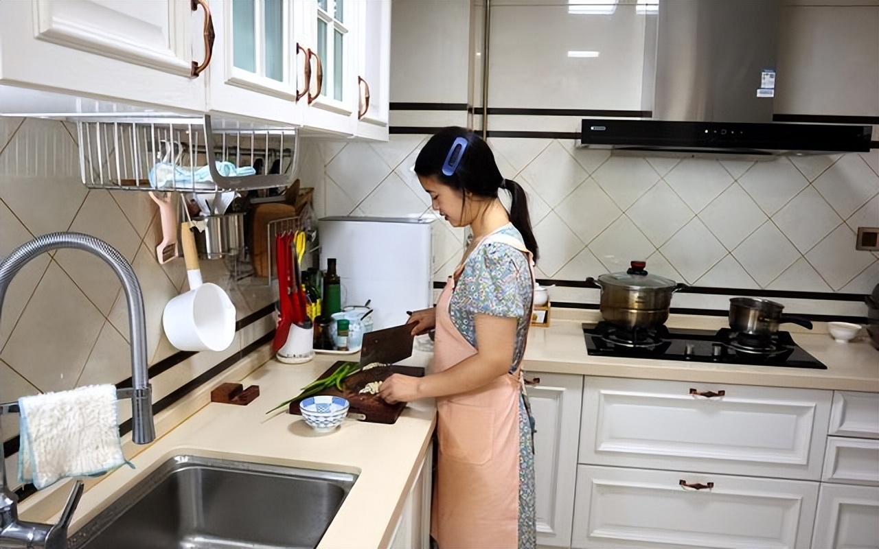 精致生活建议:这3种厨房小家电,攒攒钱也要配齐,好用到手软