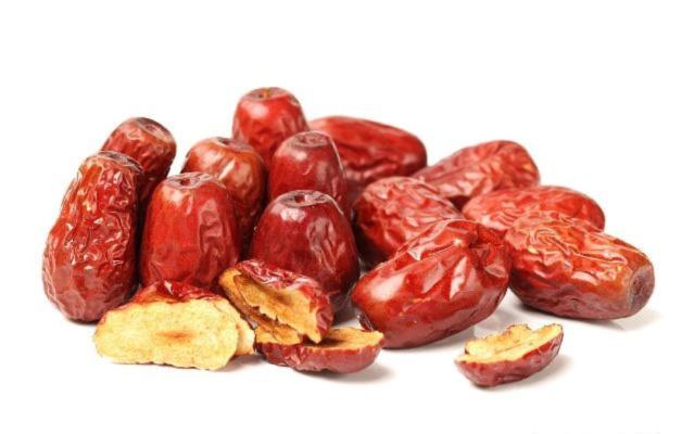 失眠|这5种食物，女性可以当零食吃，改善贫血，还能帮助提高免疫力