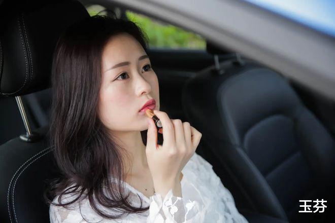 27岁黑车司机遭遇肉偿女乘客,真的如此?