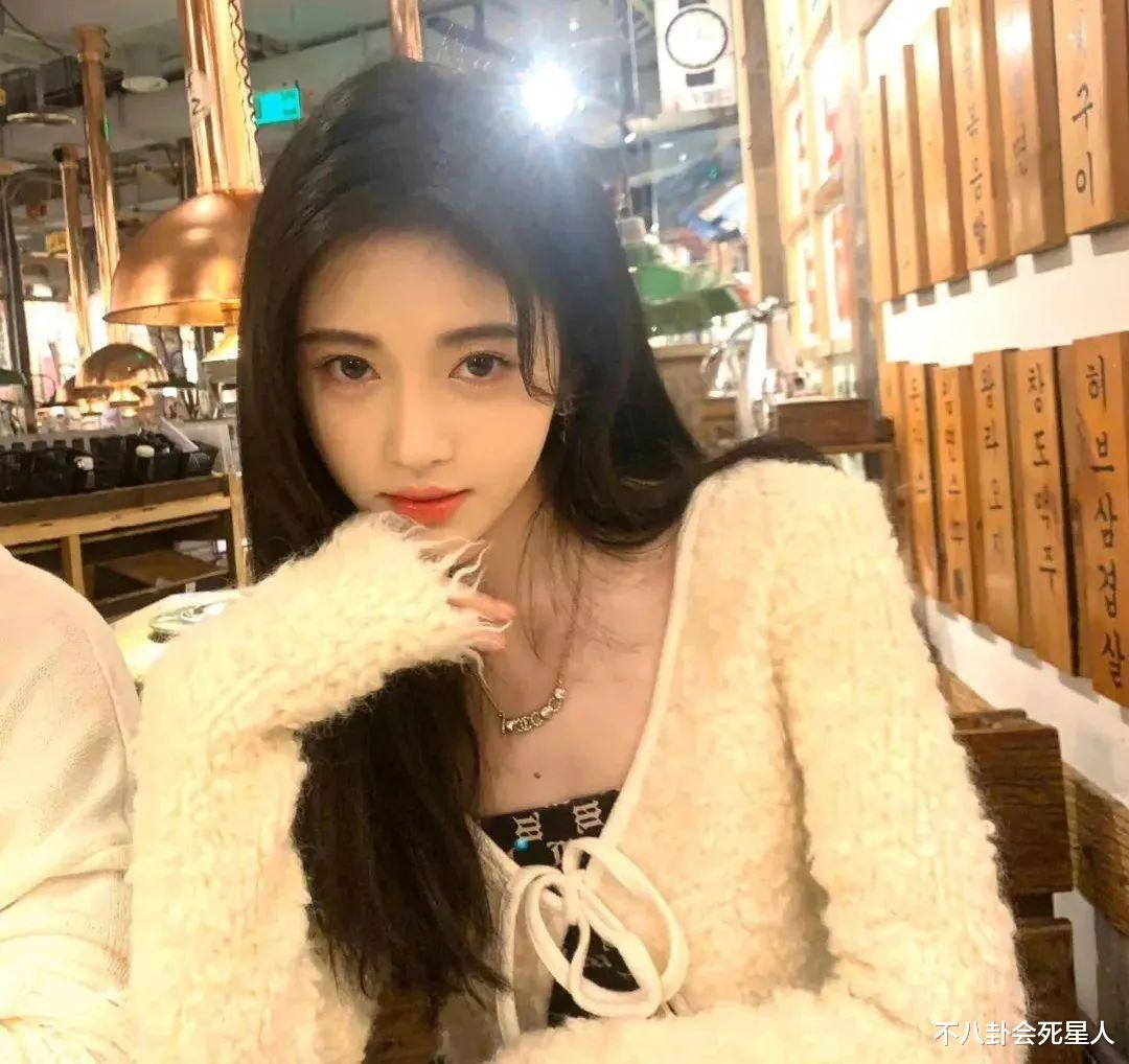 迪丽热巴|显老、浮肿、僵硬，看完这6位明星的特写照片，我不焦虑了