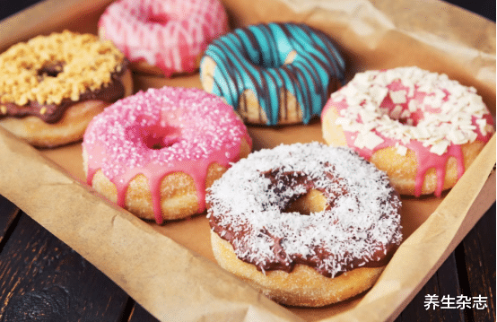 辽宁省|脑梗是“吃”出来的?医生劝告:3种食物会加速血管堵塞,趁早停嘴