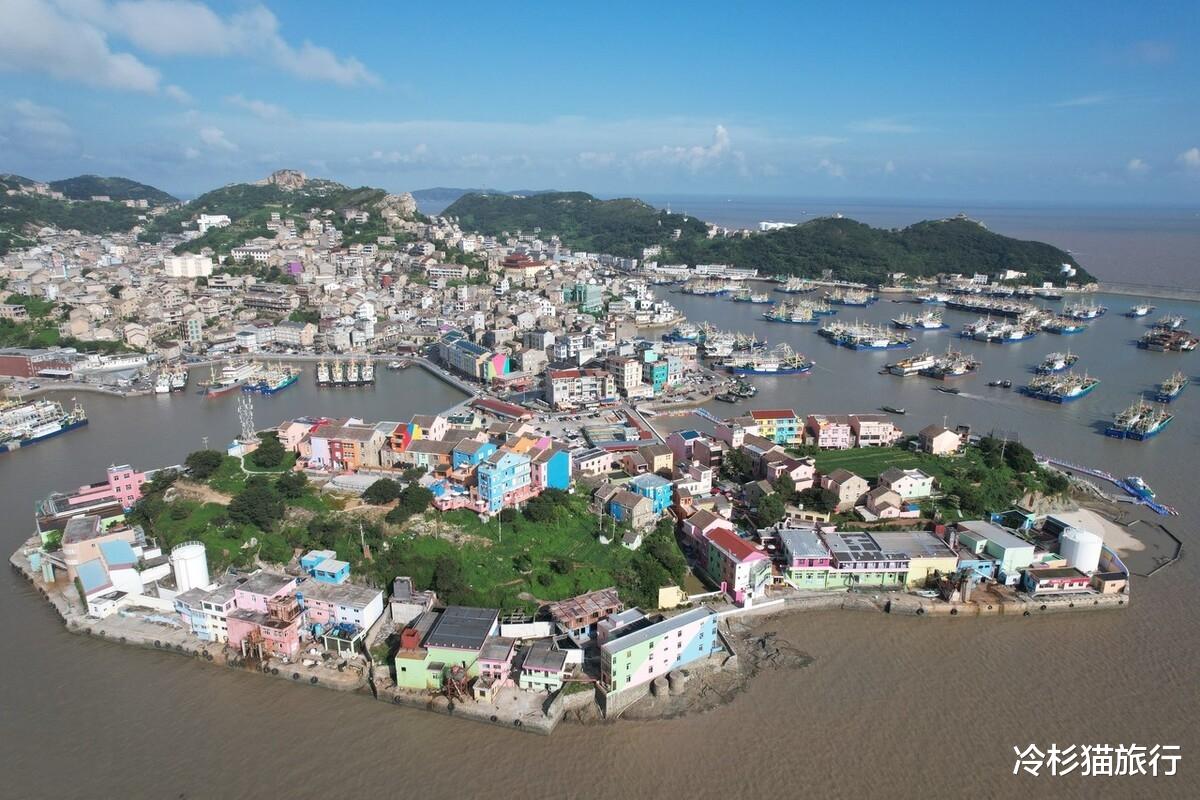 美食|海景媲美舟山，美食不输宁波，浙江这座海滨小城才是最佳的旅行地