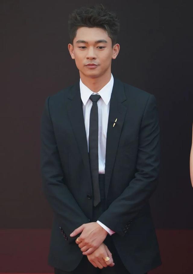 马丽|袁泉马丽章子钟楚曦红毯争艳！众多美女魅力不可小觑