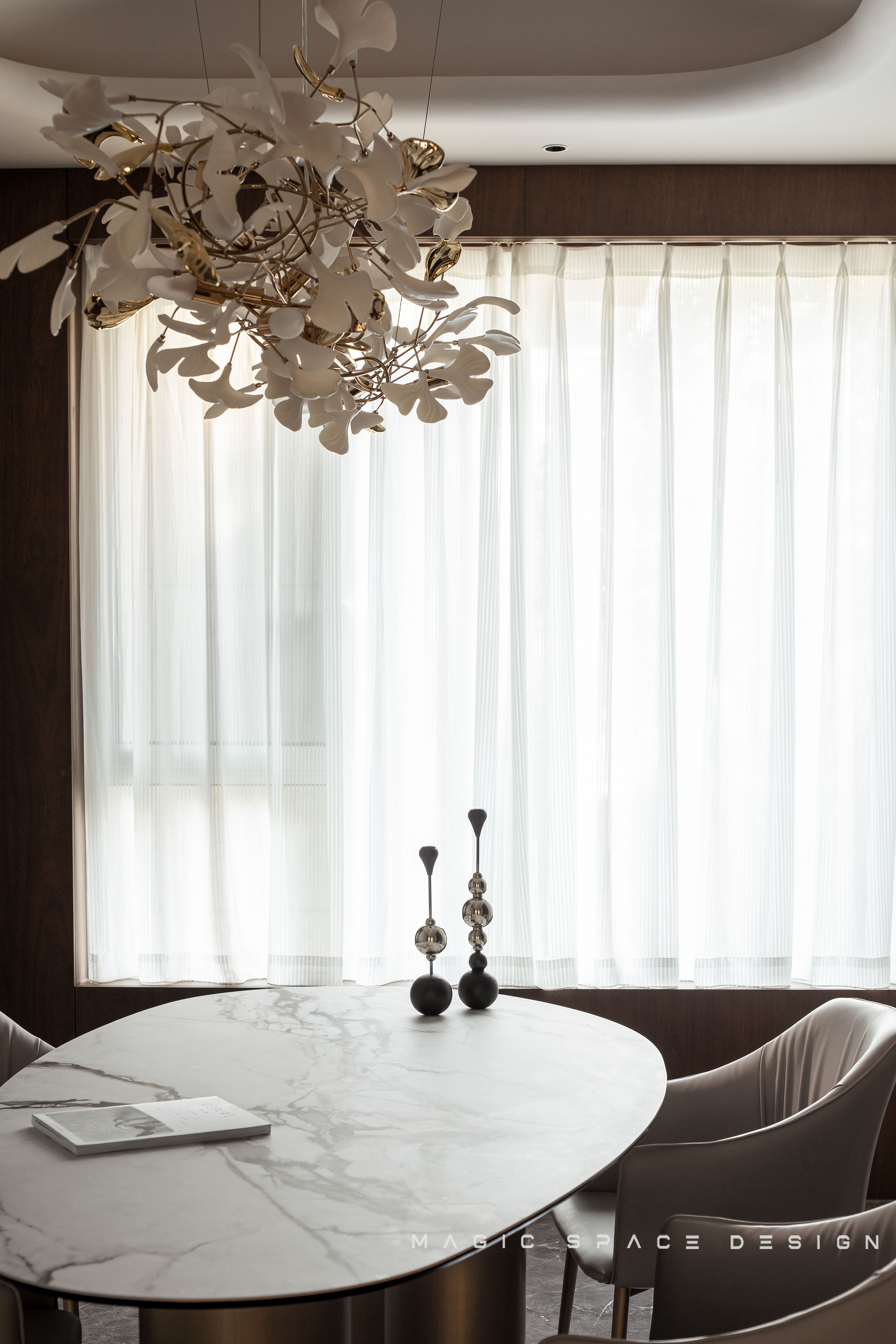 437㎡多层复式,把家里能拆的墙全拆了