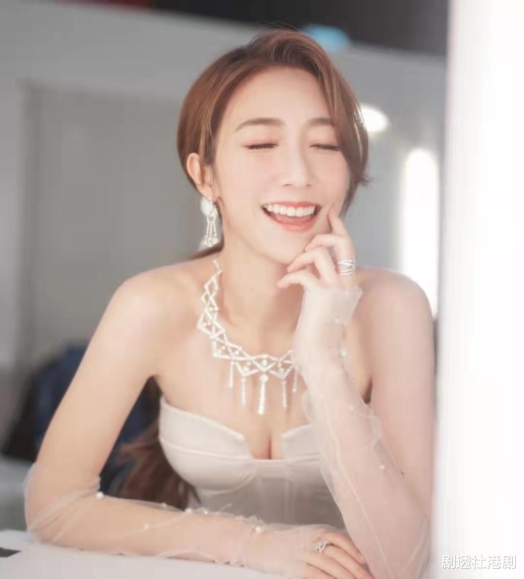 何依婷|秘密入院割良性瘤!TVB力捧小花已顺利出院,事后抱歉未告知身边人