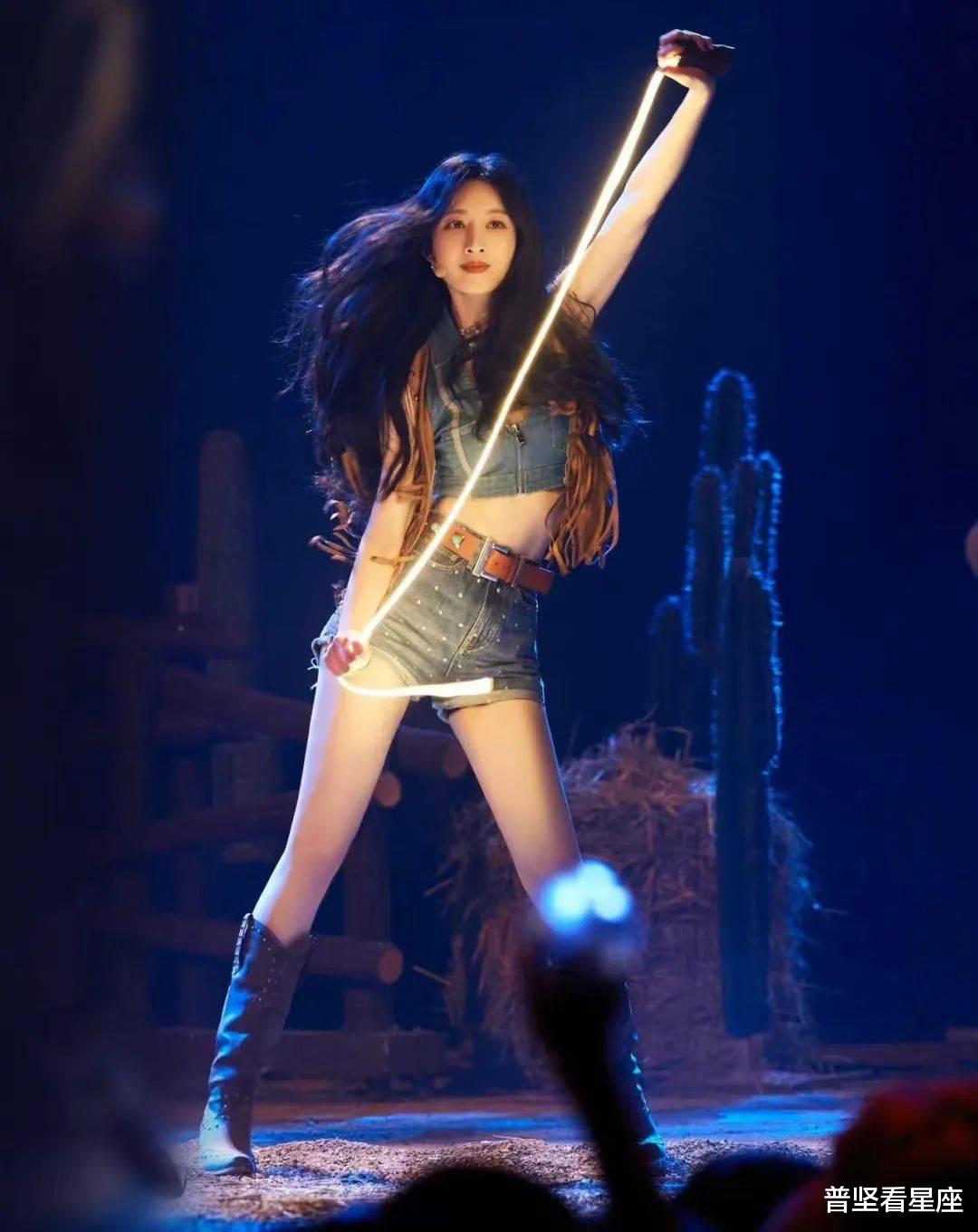 秦岚的胸、殷桃的臀、张俪的腿，都是人间尤物