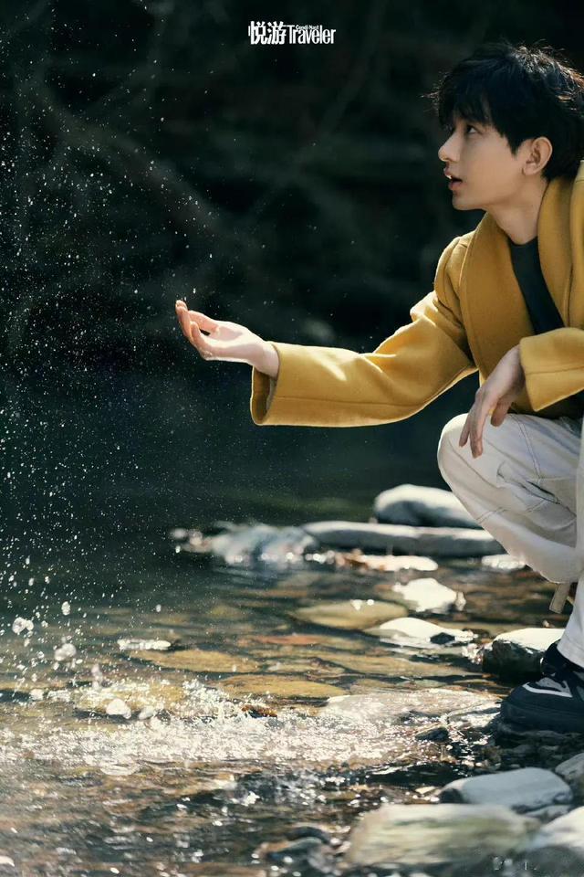 颖儿|成毅 悦游闭年刊