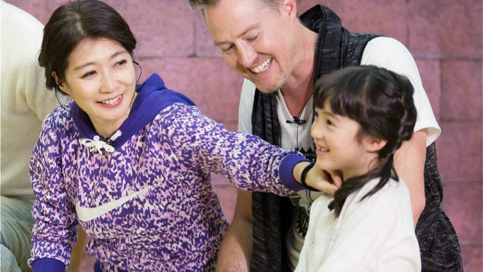 爸爸去哪儿|《爸爸去哪儿》五对夫妻离婚，有人出轨，有人离得让人惊掉大牙