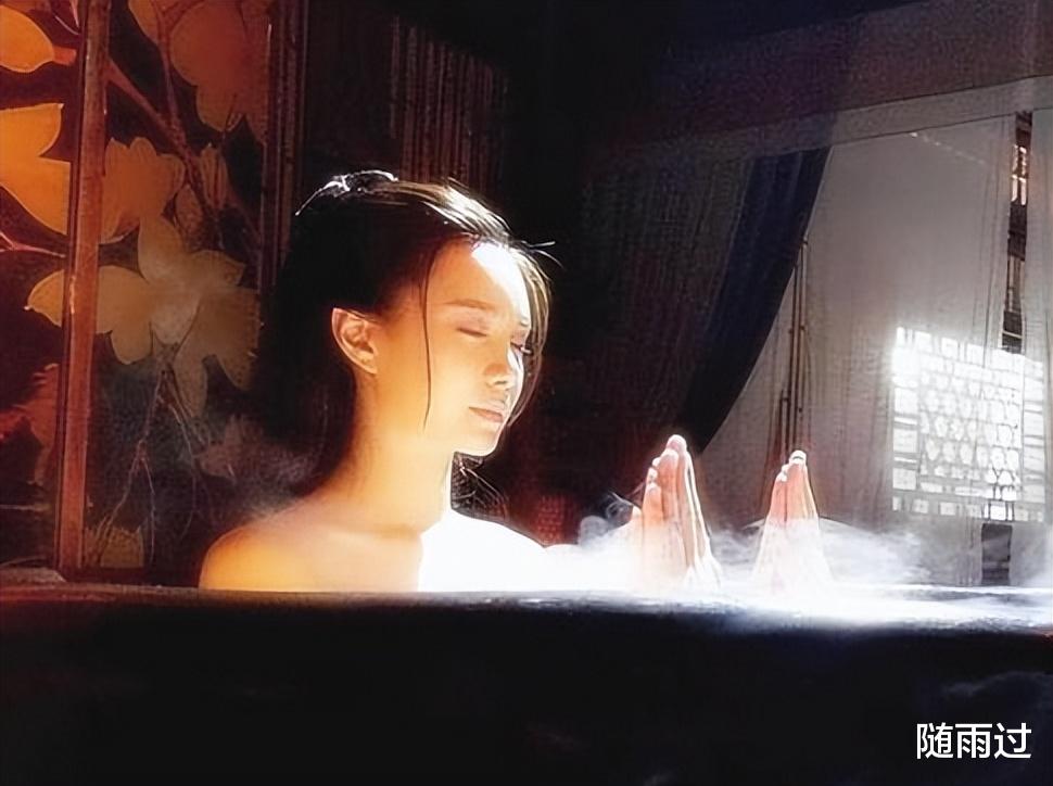 公主抱|男明星现在拍公主抱的戏份，吊威亚、抬担架都成了标配了吗？