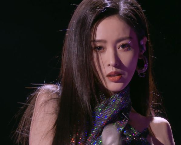 那英|《浪姐3》:吓退观众的六大造型,那英宁静全中招,各个天雷滚滚