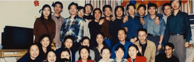 阿里巴巴|马云妻子照片被扒出，气质不输“奶茶妹妹”，难怪马云如此专一