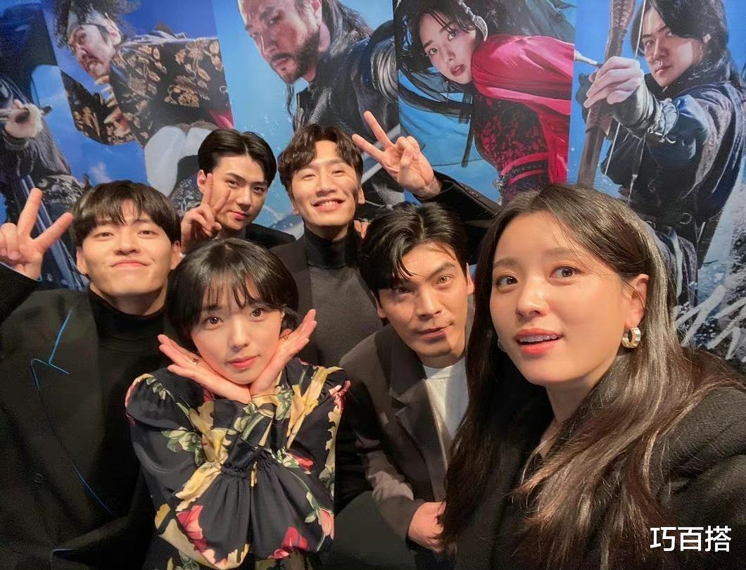 赵今麦|34岁韩孝周穿衣真个性,大女人气场“秒杀全场”,值得大家学习