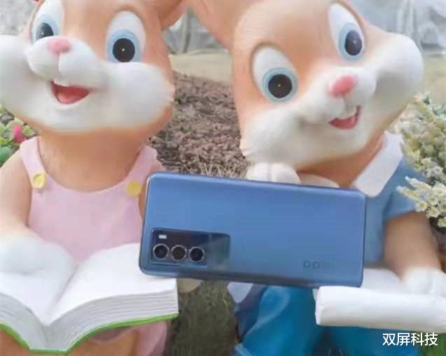 vivo|75万跑分+144Hz LCD屏,跌至2199元,vivo摆脱高价低配