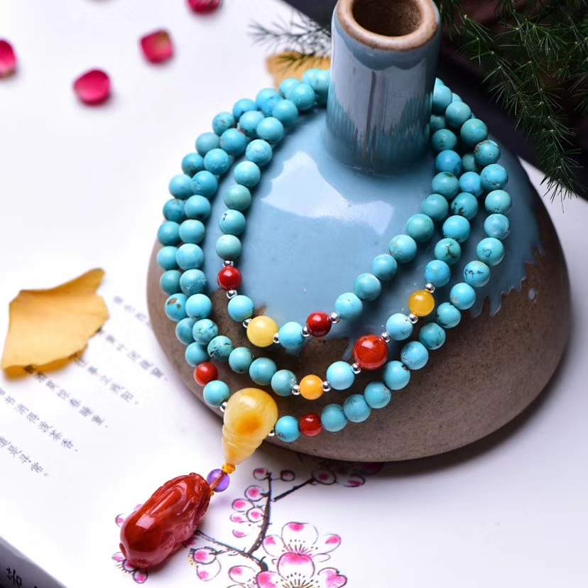 玉雕|绿松石手串的保养