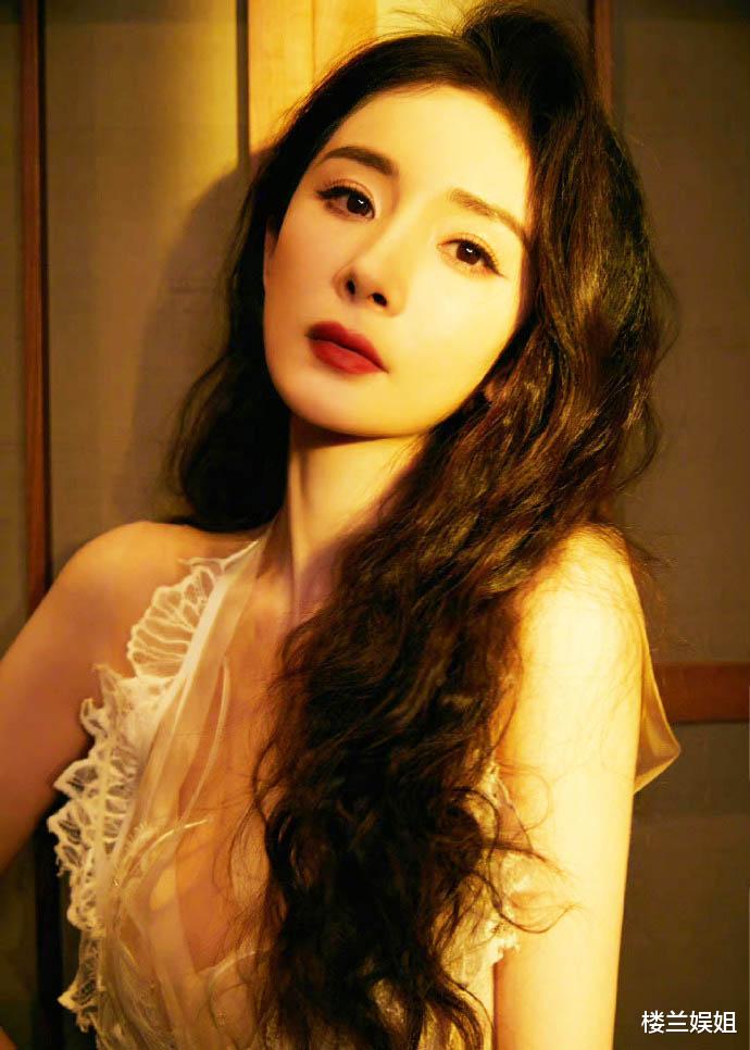 杨幂|2022年，内娱85花旦论失意，谁都比不上杨幂